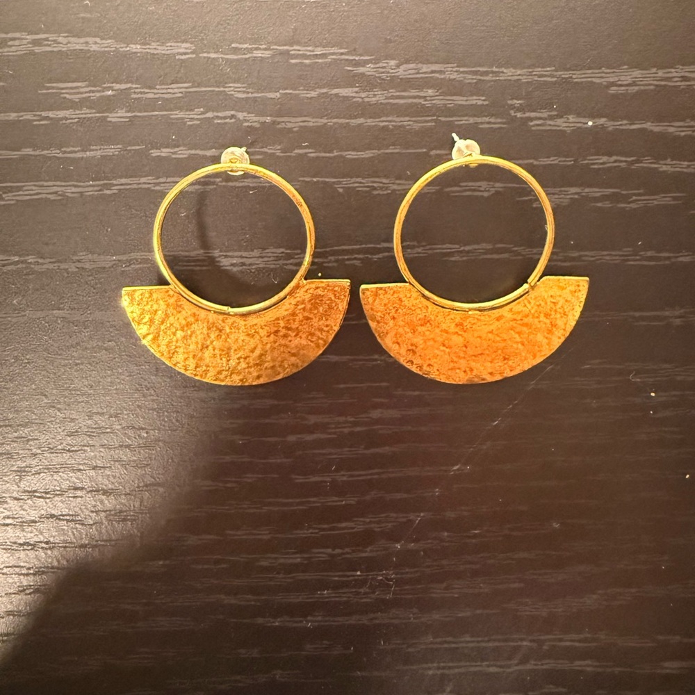 Francesca's Collections Gold Half-Moon Earrings
